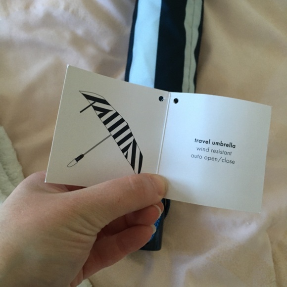 Kate spade road trip navy stripe travel umbrella nwt - Picture 2 of 5